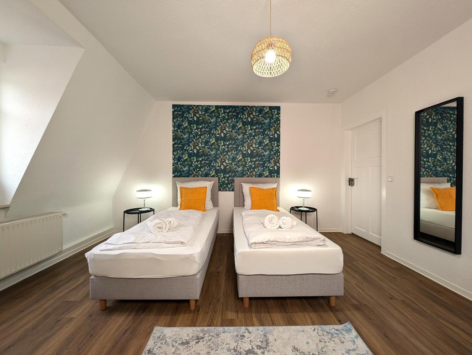 Bohnapartments - Topfmarkt Xxl Suiten - Neu In Top Zentrumslage, Vollausstattung, Wlan, Parkplaetze イルメナウ エクステリア 写真