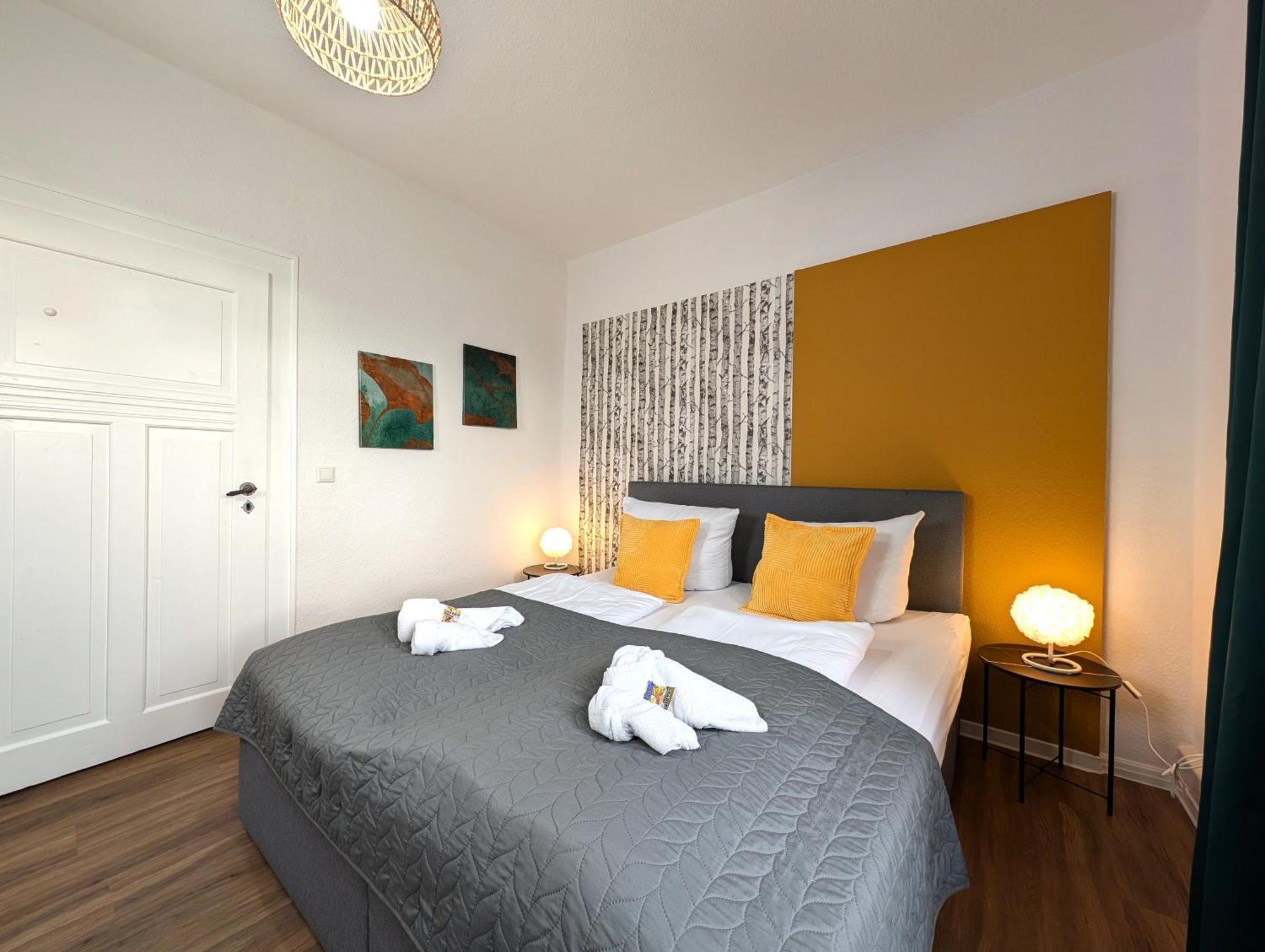 Bohnapartments - Topfmarkt Xxl Suiten - Neu In Top Zentrumslage, Vollausstattung, Wlan, Parkplaetze イルメナウ エクステリア 写真