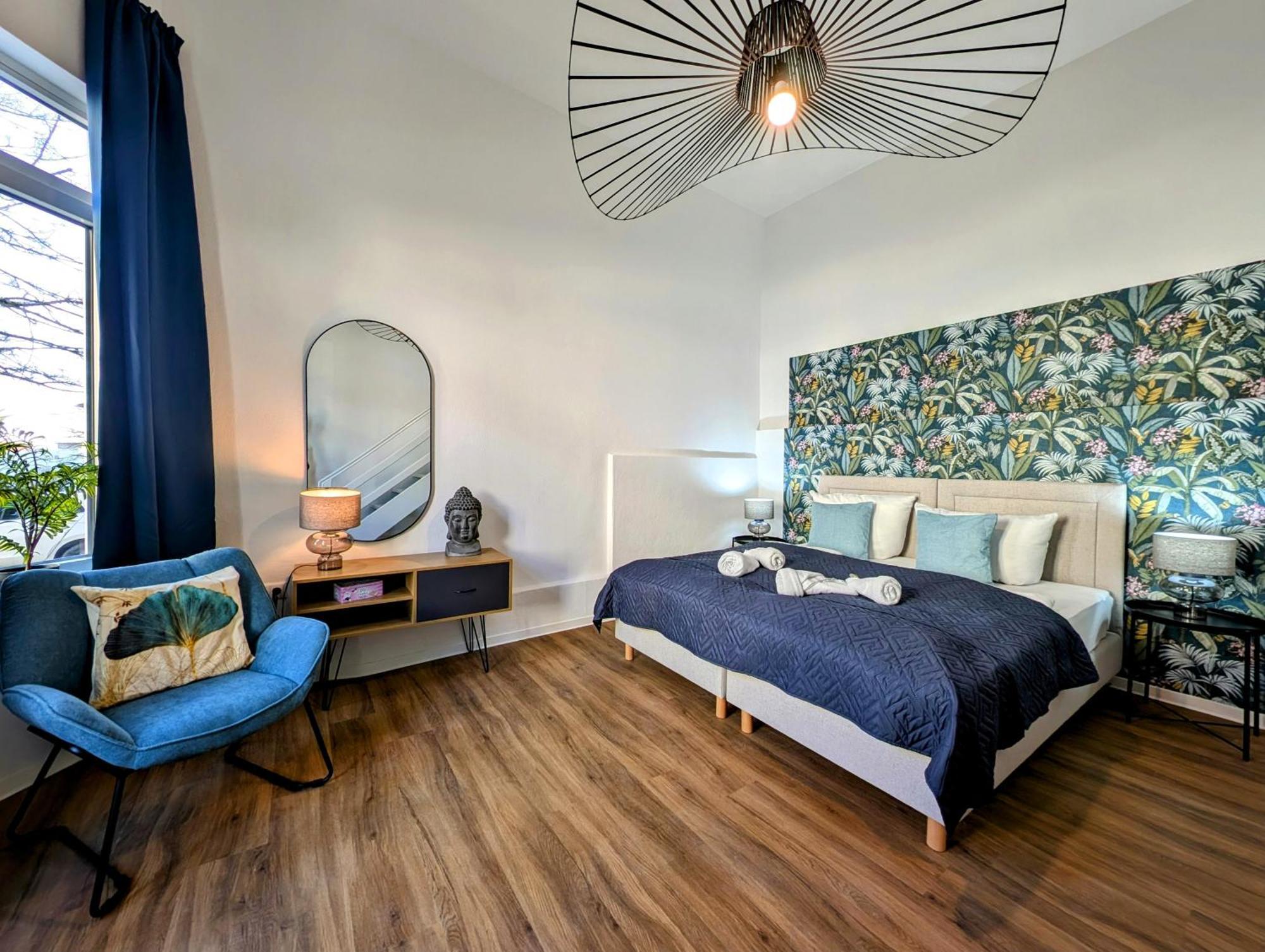 Bohnapartments - Topfmarkt Xxl Suiten - Neu In Top Zentrumslage, Vollausstattung, Wlan, Parkplaetze イルメナウ エクステリア 写真