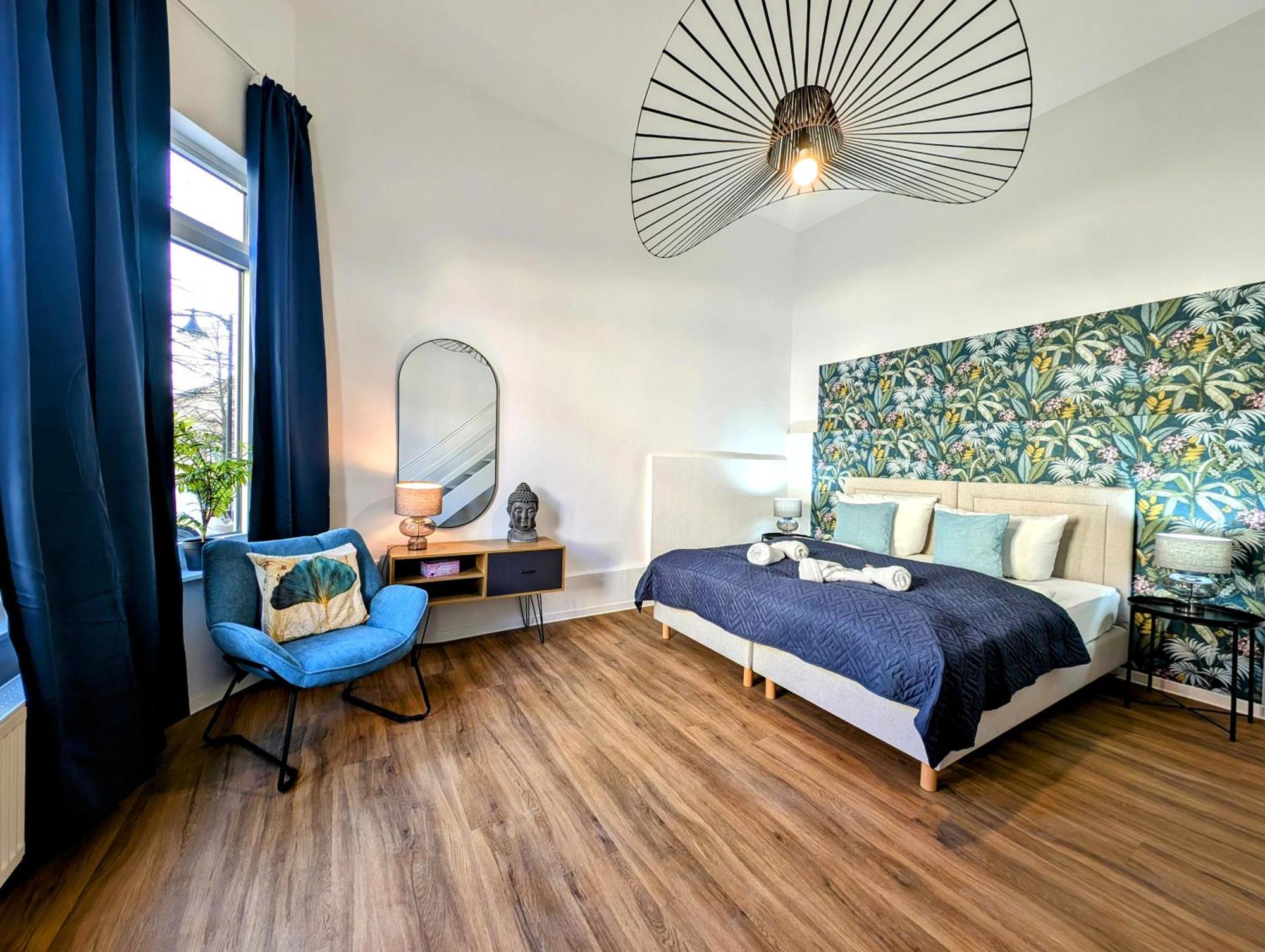 Bohnapartments - Topfmarkt Xxl Suiten - Neu In Top Zentrumslage, Vollausstattung, Wlan, Parkplaetze イルメナウ エクステリア 写真